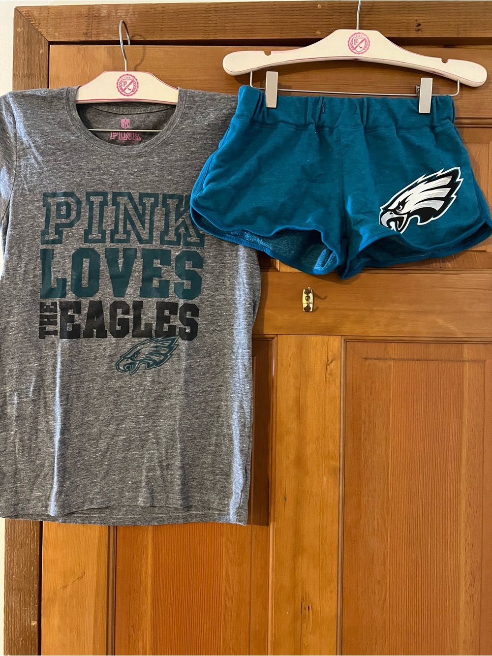 PINK X NFL Eagles shorts set